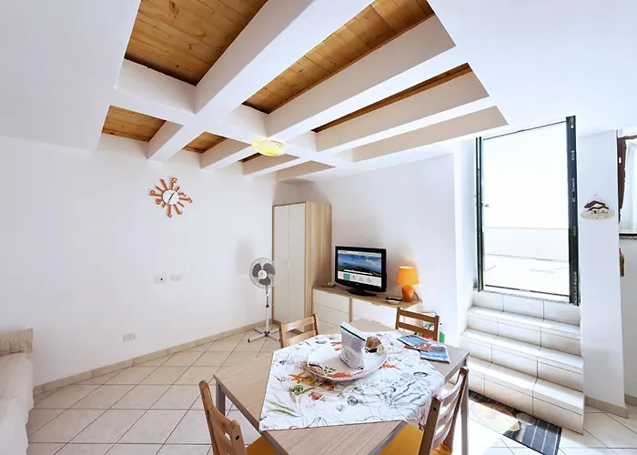 Casa Mirna - Rio - Argonautivacanze * Rio dellʼElba